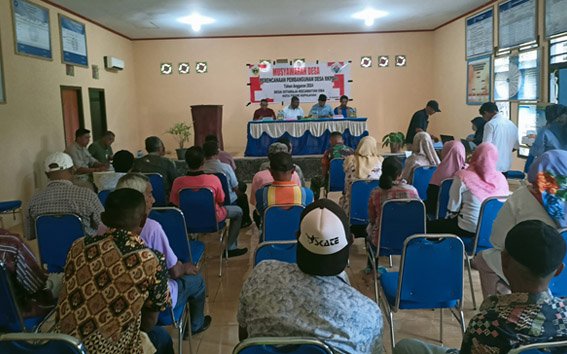 Suasana berlangsunya penyelenggaraan Musdes Desa Gitaraja Tahun 2023.